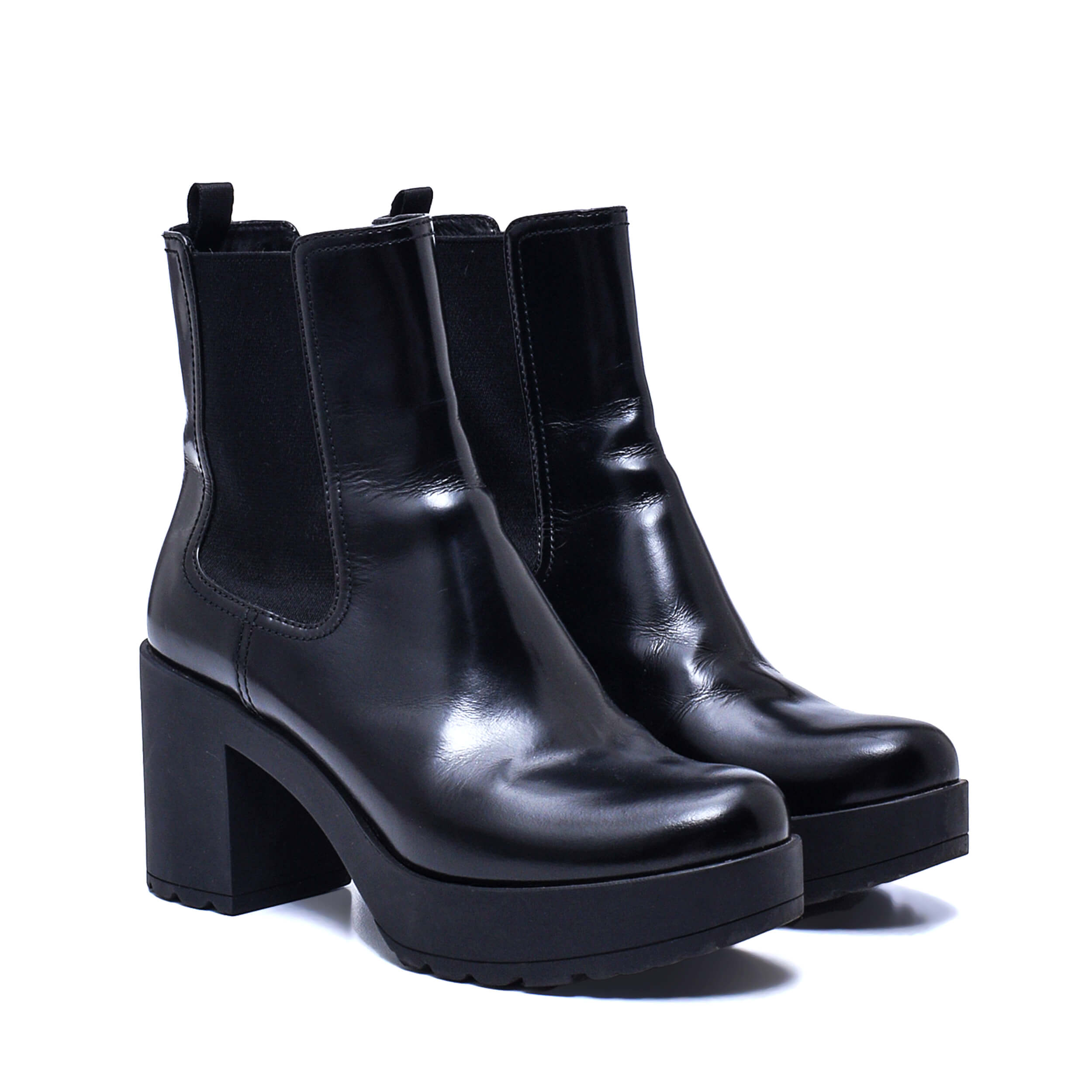 Prada - Black Leather Ankle Boots / 38,5